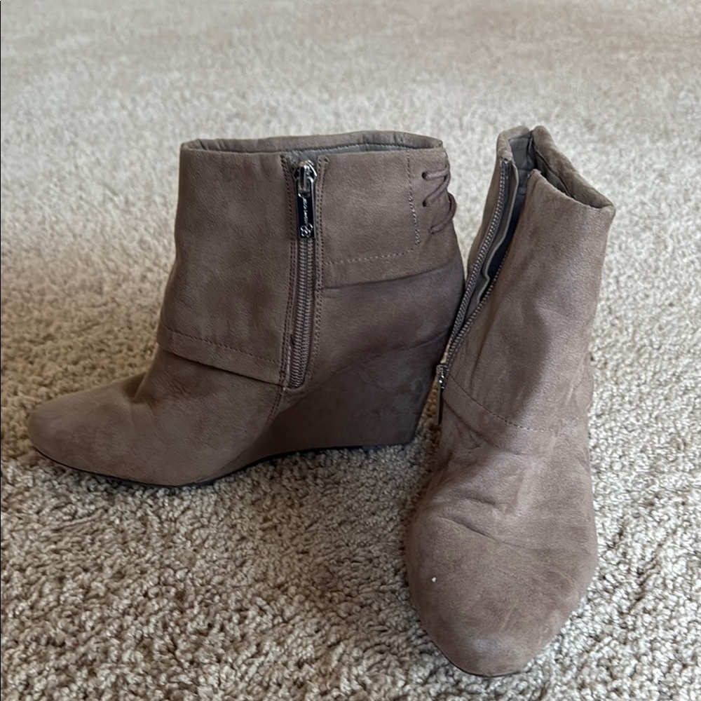 Jessica Simpson Tan Ankle Boots for Women